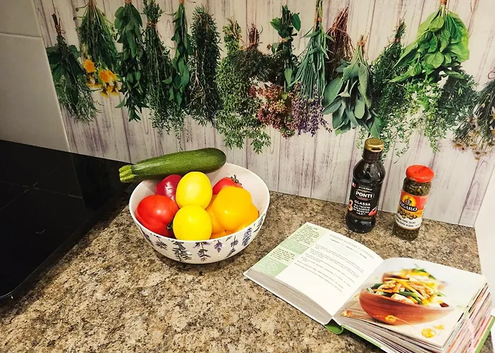 Apartment Czar Prowansji - Comfy & Quiet Near Rynek&train Station Netflix Krakow