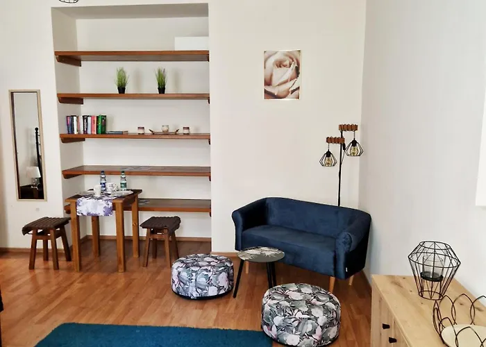 Czar Prowansji - Comfy & Quiet Near Rynek&train Station Netflix Apartment Krakow